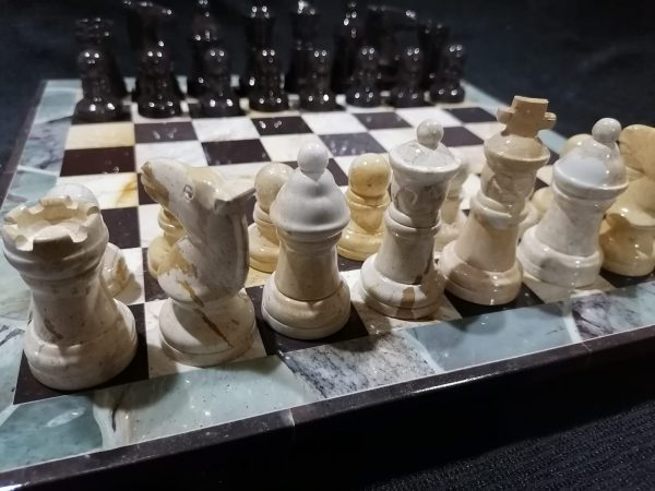 Ajedrez piedra Combarbalita (tallada a mano)