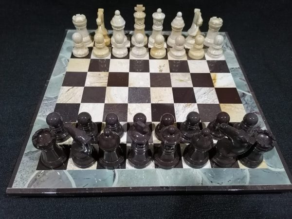Ajedrez piedra Combarbalita (tallada a mano)