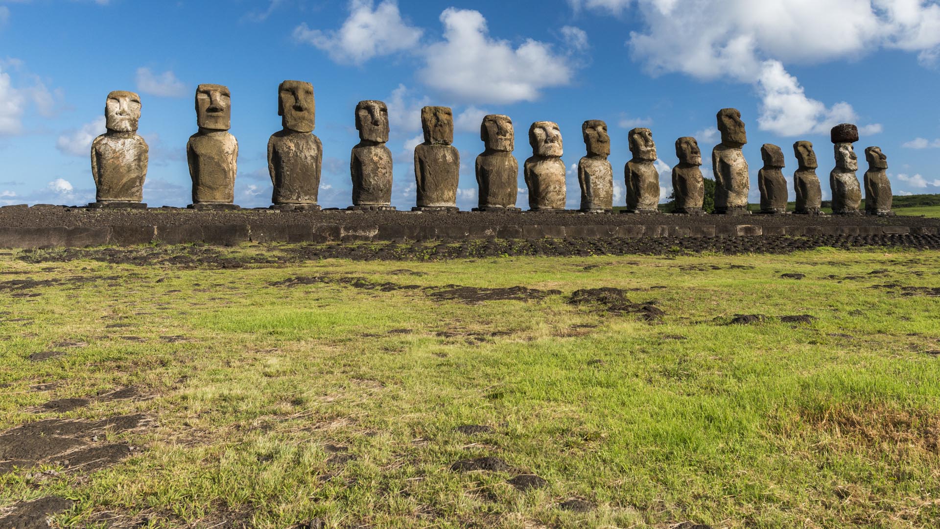 🗿 RAPA NUI CON MINPERS VIAJES, TURISMO Y CULTURA